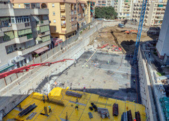 Las obras del segundo aparcamiento público en el centro de Estepona se encuentran al 80%