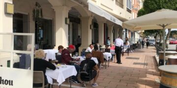 Andalucía pide exigir el pasaporte Covid también en terrazas