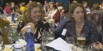 Manilva celebra su tradicional comida de navidad de pensionistas