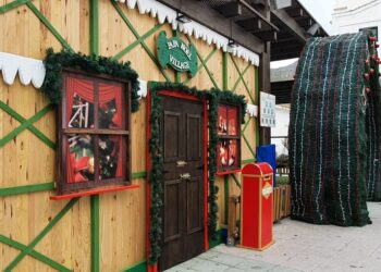 Papá Noel llega esta tarde a distintas zonas de Casares