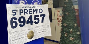 Cáritas reparte casi la mitad del Quinto Premio caído en San Pedro de Alcántara