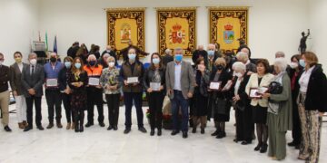 ‘Estepona Social y Solidaria’ premia a la Fundación Cudeca y a su voluntaria Francisca Cabrera