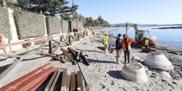 El Ayuntamiento de Marbella trabaja para solucionar los desperfectos del temporal antes de Navidad