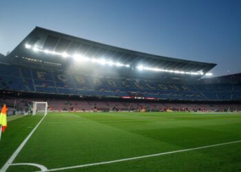 Sanidad y CCAA reducen los aforos de los eventos deportivos: 75% en el fútbol y 50% en baloncesto