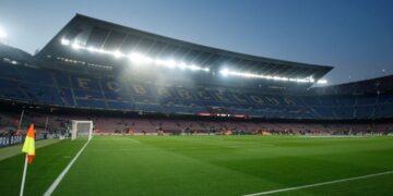 Sanidad y CCAA reducen los aforos de los eventos deportivos: 75% en el fútbol y 50% en baloncesto