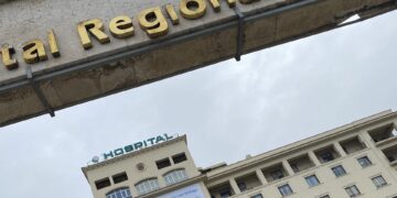 Sindicatos piden «no demonizar» a los sanitarios tras el brote declarado en el Hospital Regional