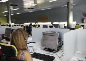 Salud refuerza la atención del 061 y Salud Responde ante el incremento de llamadas por el covid