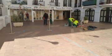Comienzan las obras de remodelación de las plazas del Puerto de la Duquesa