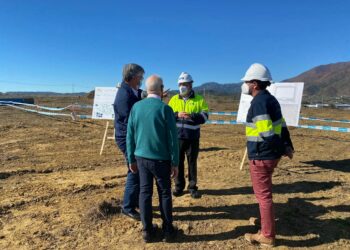 Hidralia construye un nuevo depósito de 15.000 metros cúbicos para mejorar el suministro en Estepona