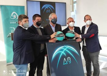 Presentado en Diputación el Torneo A8 de baloncesto que acoge Manilva