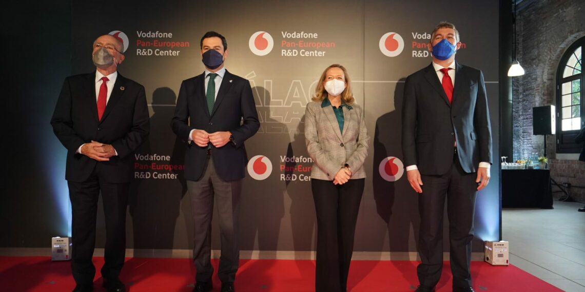 Vodafone presenta en Málaga su nuevo centro europeo de I+D, en el que invertirá 225 millones