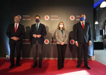 Vodafone presenta en Málaga su nuevo centro europeo de I+D, en el que invertirá 225 millones
