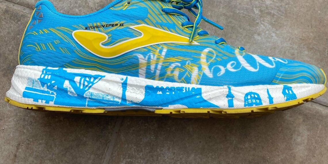 Marbella diseña unas zapatillas para promocionarse como destino para los runners