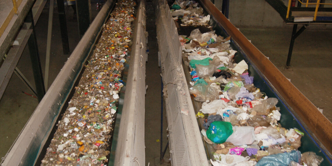 Aumenta la recogida de residuos de la Costa del Sol en 2021 respecto a 2020