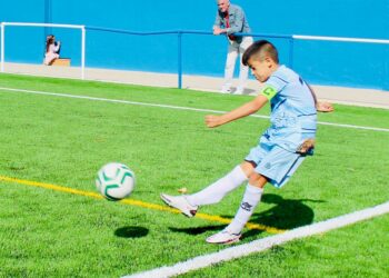 Varios jugadores del Unión Manilva CF, llamados a entrenar con el Málaga