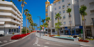 Estepona digitaliza toda la red de señales de tráfico para mejorar su gestión y funcionamiento