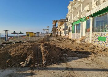Avanzan a buen ritmo las obras del paseo marítimo de Sabinillas