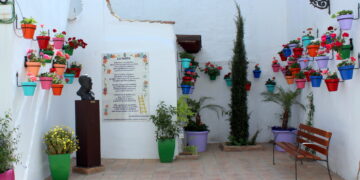 El Pleno del Ayuntamiento propondrá que el 5 de Mayo sea declarado ‘Día de la Poesía’ en Estepona