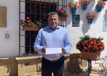 El PSOE de Marbella solicita un bono de aparcamiento para los alumnos del IES Río Verde