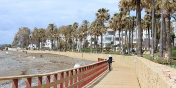 Estepona celebra el 1 de mayo la primera media maratón que discurrirá por la senda litoral