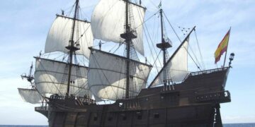 La réplica del mítico Galeón Andalucía abre sus puertas en Puerto Banús