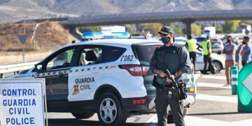 Detenidas en una operación contra el blanqueo y narcotráfico cinco personas en Benalmádena y Marbella