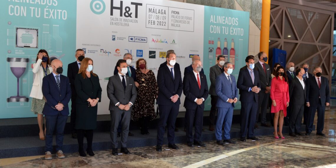 La Junta garantiza a la hostelería andaluza su respaldo a la modernización del sector y su reactivación