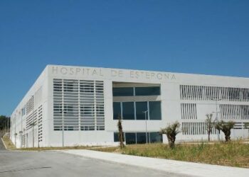 El Hospital de Estepona abrirá oftalmología y anestesiología pero seguirá sin urgencias