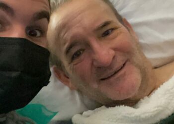 #SiempreFuertesPapá: la lucha de un joven de Benahavís por ayudar a su padre