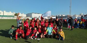 Los benjamines de la Escuela de Fútbol de Casares, campeones de la fase clasificatoria del Mundialito