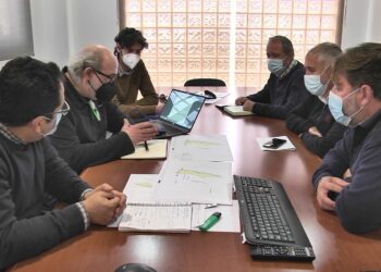 Se continúa avanzando en el proyecto de regeneración de la playa de El Castillo