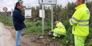 El polígono industrial «La Dehesilla» estrena señales informativas