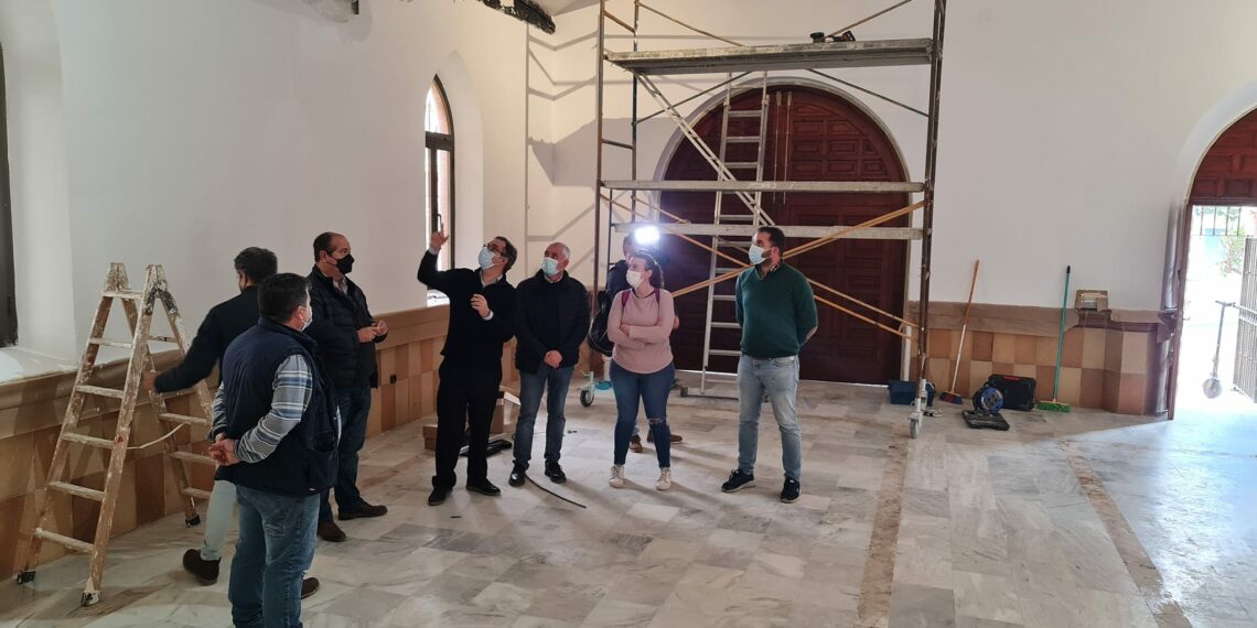 Entran en la fase final las obras de remodelación de la iglesias de San Luis de Sabinillas