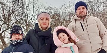 Un manilveño lanza un crowdfunding para ayudar a una familia ucraniana que escapa de la guerra