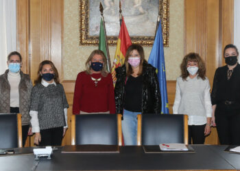 El Centro de Información al Pueblo Ucraniano de Marbella ha atendido ya a más de 200 familias