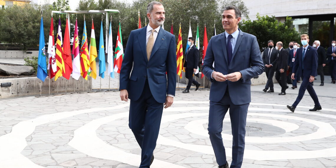 Pedro Sánchez anuncia bajada de impuestos pero no aclara ni cuándo ni cómo