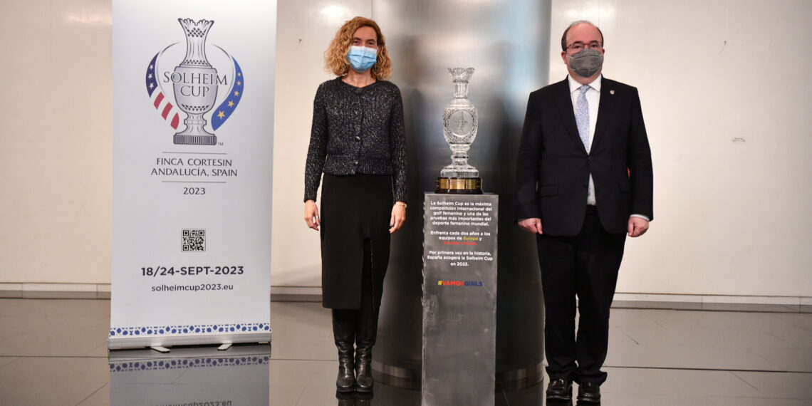 La Solheim Cup, recibida por Meritxell Batet y Miquel Iceta en el Congreso de los Diputados