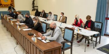 El PSOE de Estepona acusa al PP de mentir sobre la liquidación del presupuesto municipal