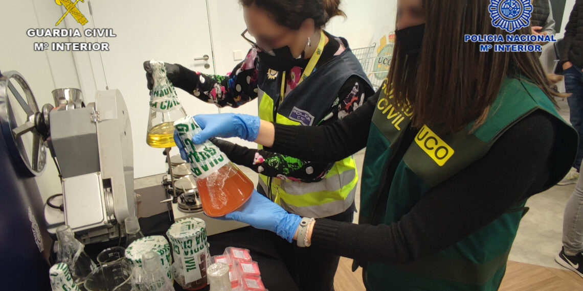 Desmantelado un laboratorio de sustancias dopantes para deportistas nacionales en Benalmádena