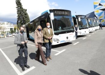 Marbella suma a su flota urbana cinco autobuses de última generación