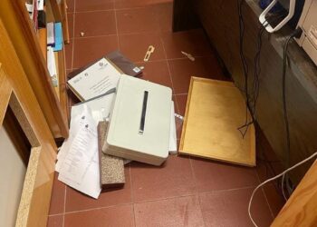 Denuncian el robo del ajuar de una Virgen y de 3.000 euros en una Hermandad de Marbella