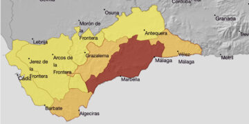 Aviso rojo en la Costa del Sol: riego extremo por fuertes lluvias hasta mediodía del lunes