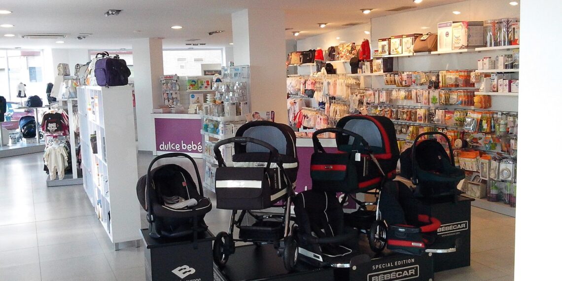 La empresa Dulce Bebé recoge artículos de bebé usados para enviar a Ucrania