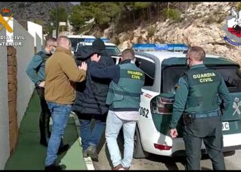 Trece detenidos de una organización de narcos asentada en Málaga que traía droga a España