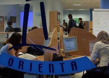 El Ayuntamiento de Estepona cierra la Oficina de búsqueda de empleo «Andalucía Orienta»