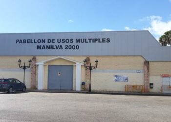 Manilva ofrece su pabellón para acoger a refugiados ucranianos