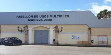 Manilva ofrece su pabellón para acoger a refugiados ucranianos