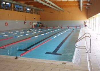 La empresa Supera cierra sus piscinas en San Pedro y Estepona por el «inasumible» coste de la luz