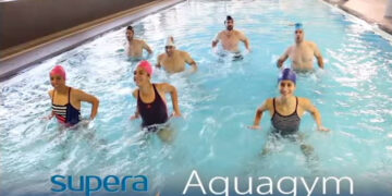 Piden al Ayuntamiento de Estepona que revise el contrato con Supera y reabra la piscina