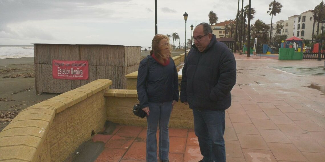 Así han quedado tras el temporal las playas de Casares y Manilva